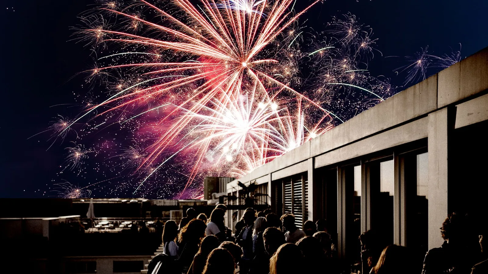 All Inklusive Rooftop NYE 2022 am Moritzplatz Kreuzberg